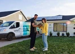 Customer Service Lumio Solar images